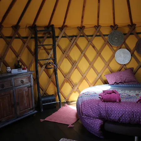 Tente de luxe Yourtes Coccinelles