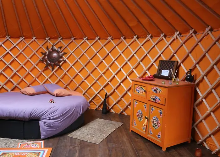 אוהל מפואר Yourtes Coccinelles *