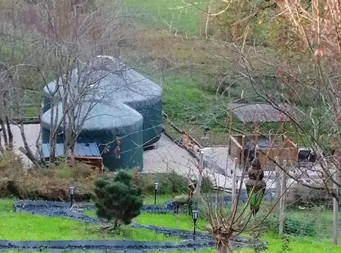 Yourtes Coccinelles * Conchez-de-Bearn